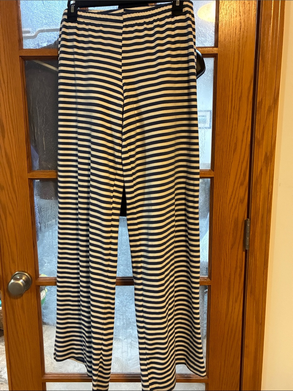 No Boundaries casual Wide-Leg Striped pants  in blue and White and tube top